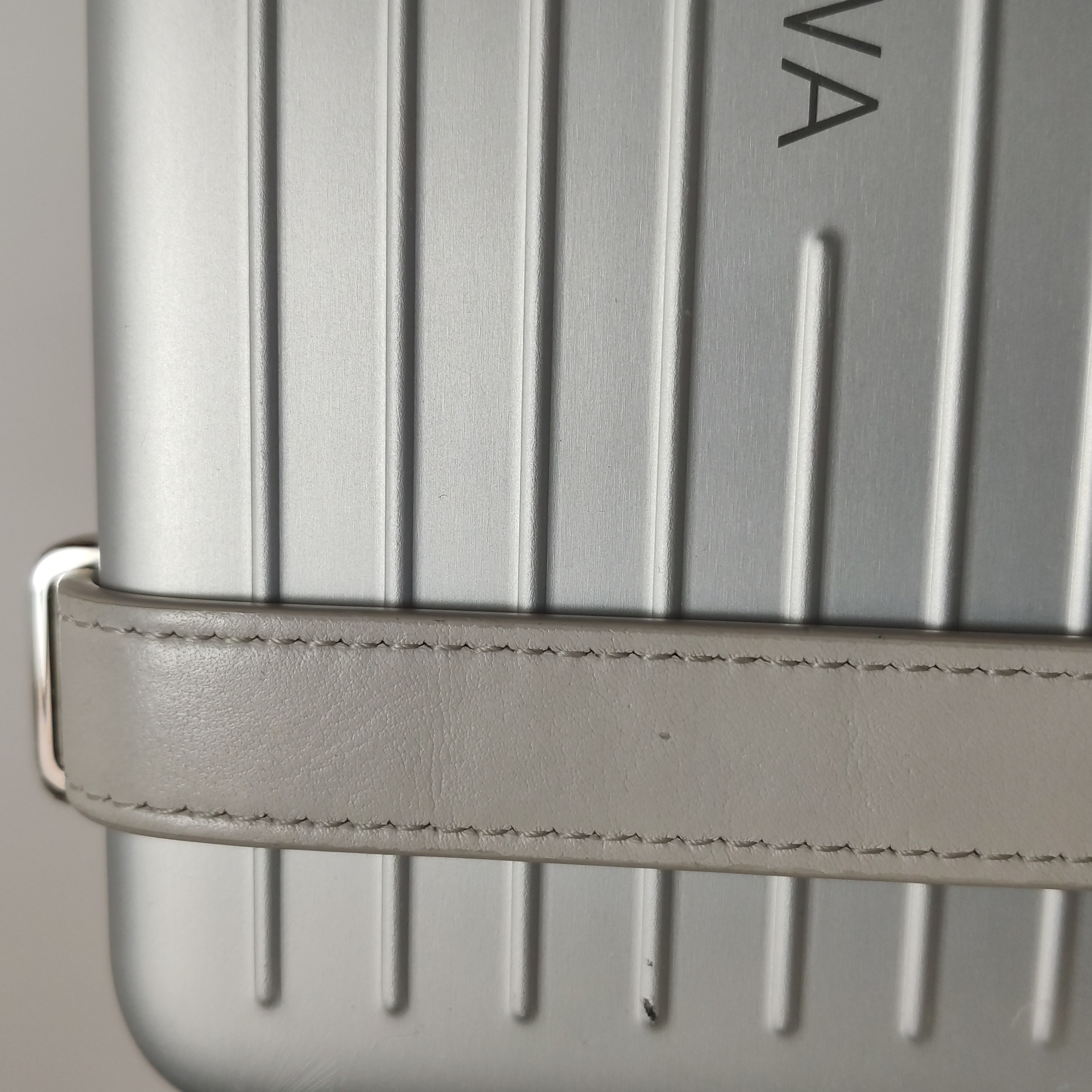 Christian Dior Dior x Rimowa Personal Clutch Aluminum — photo 13 of 14