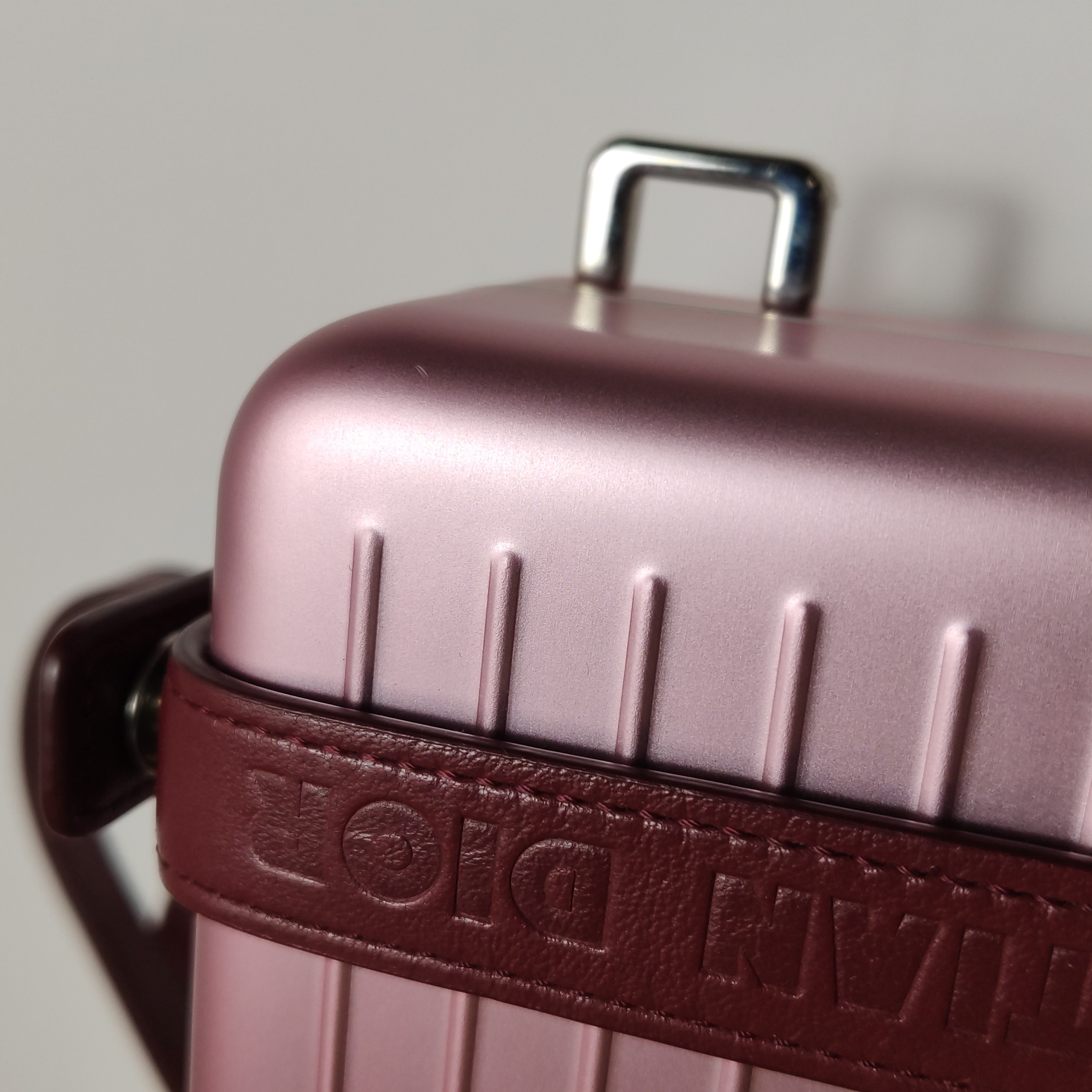 Christian Dior Dior x Rimowa Personal Clutch Aluminum — photo 11 of 12