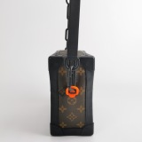 Louis Vuitton(LV) Solar Ray Soft Trunk Bag Monogram Canvas — thumbnail 5