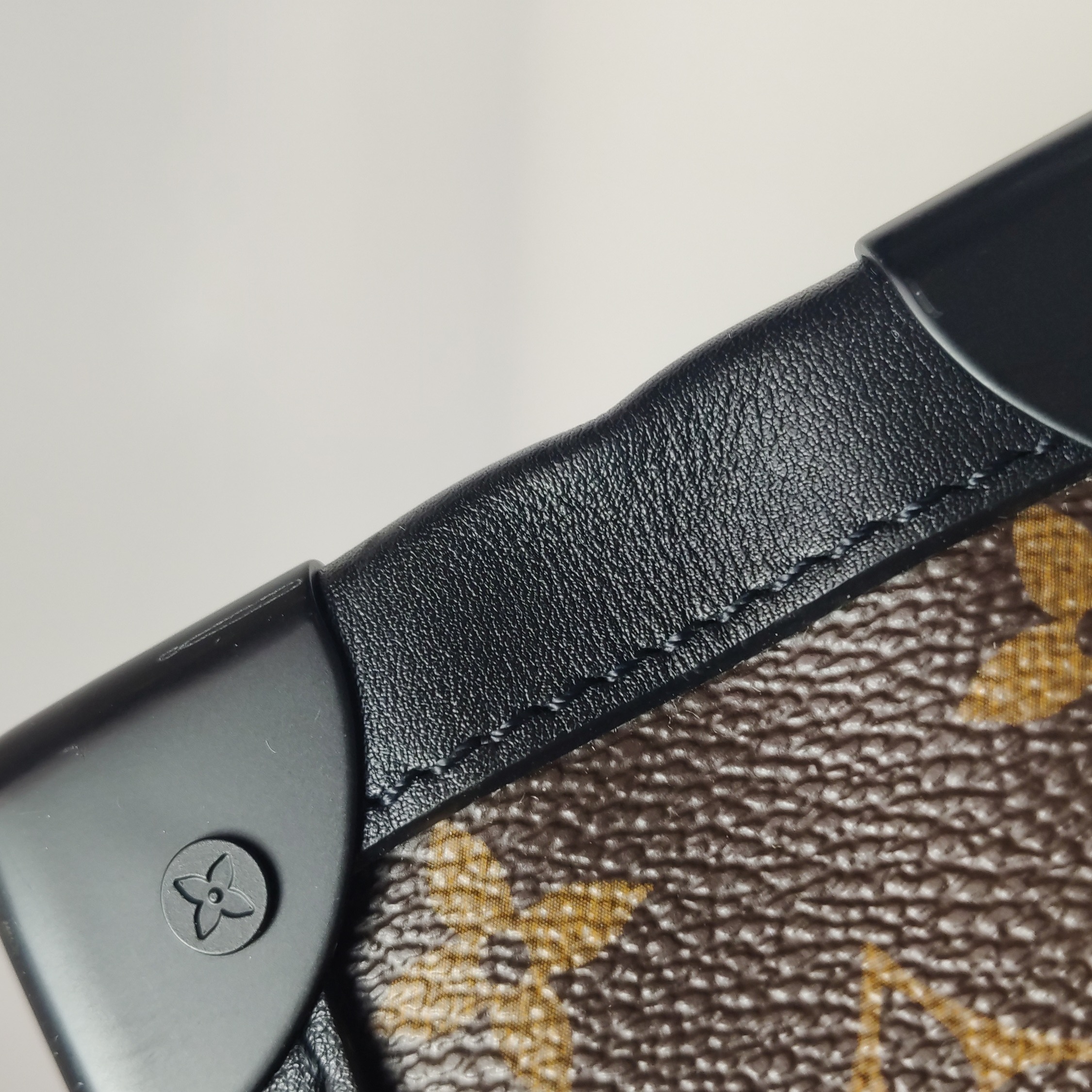 Louis Vuitton(LV) Solar Ray Soft Trunk Bag Monogram Canvas — photo 12 of 15