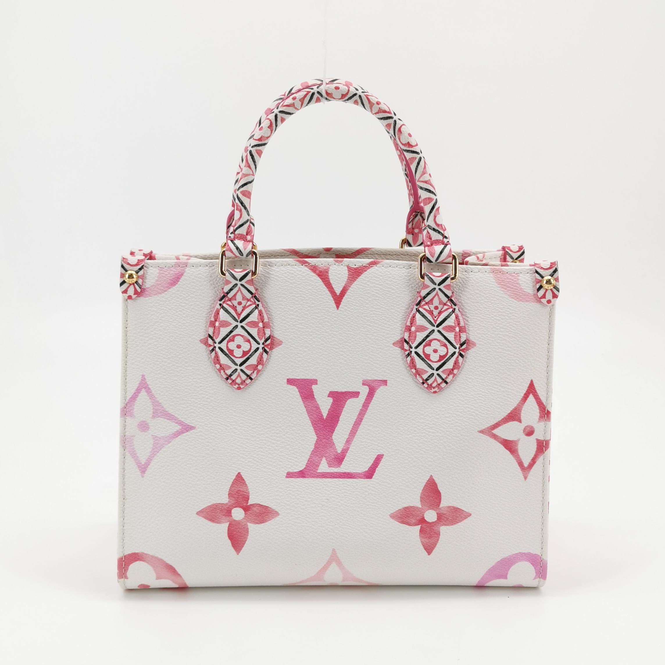 Louis Vuitton(LV) OnTheGo Tote By The Pool Monogram Watercolor Giant PM — photo 5 of 20