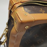 Louis Vuitton(LV) Legacy Soft Trunk Bag Monogram Canvas — thumbnail 11