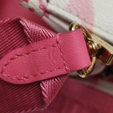 Louis Vuitton(LV) OnTheGo Tote By The Pool Monogram Watercolor Giant PM — thumbnail 13