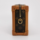 Louis Vuitton(LV) Legacy Soft Trunk Bag Monogram Canvas — thumbnail 5