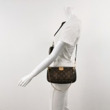 Louis Vuitton(LV) Multi Pochette Accessoires Monogram Canvas — thumbnail 2