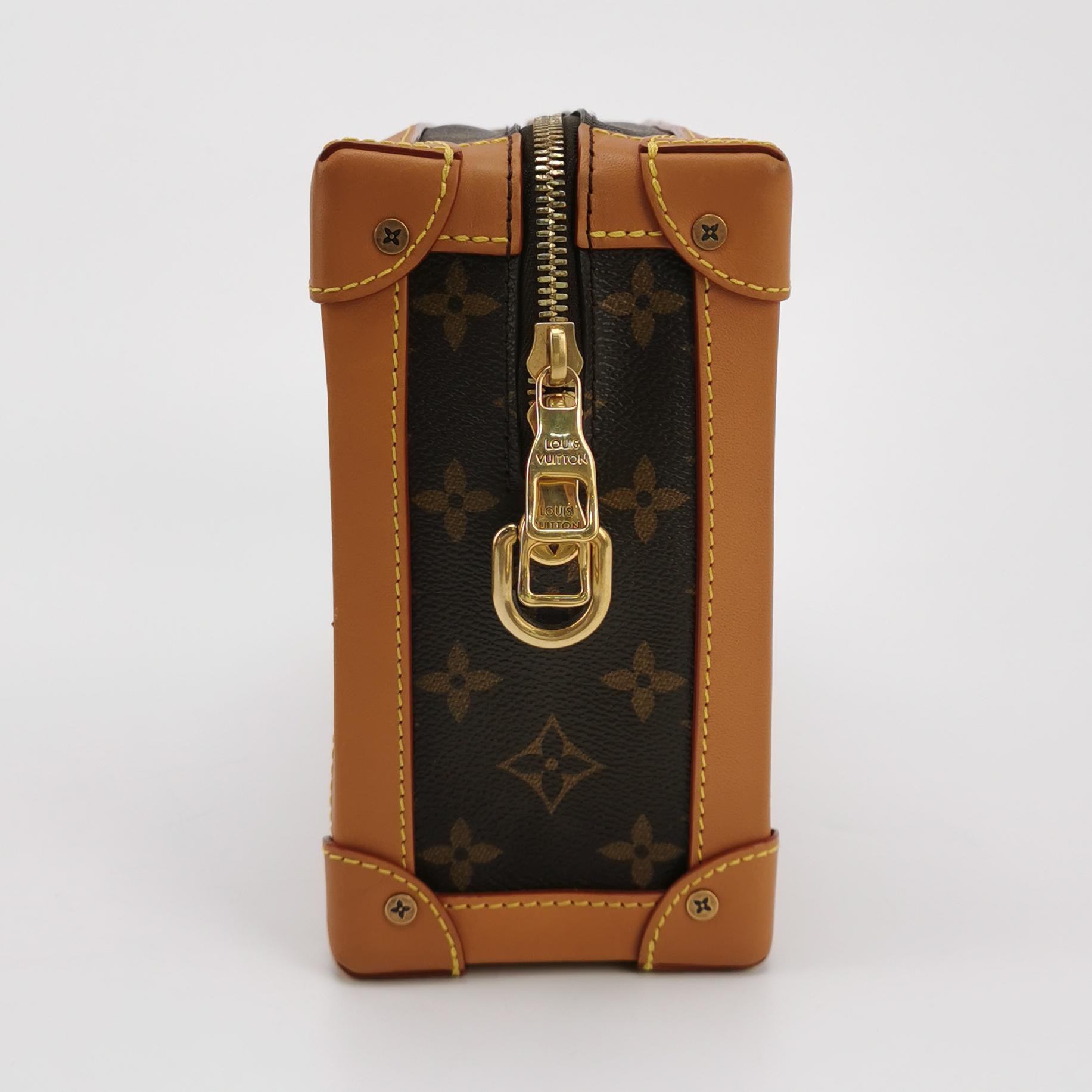 Louis Vuitton(LV) Legacy Soft Trunk Bag Monogram Canvas — photo 4 of 14