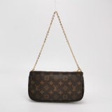 Louis Vuitton(LV) Multi Pochette Accessoires Monogram Canvas — thumbnail 6