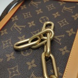 Louis Vuitton(LV) Legacy Soft Trunk Bag Monogram Canvas — thumbnail 9