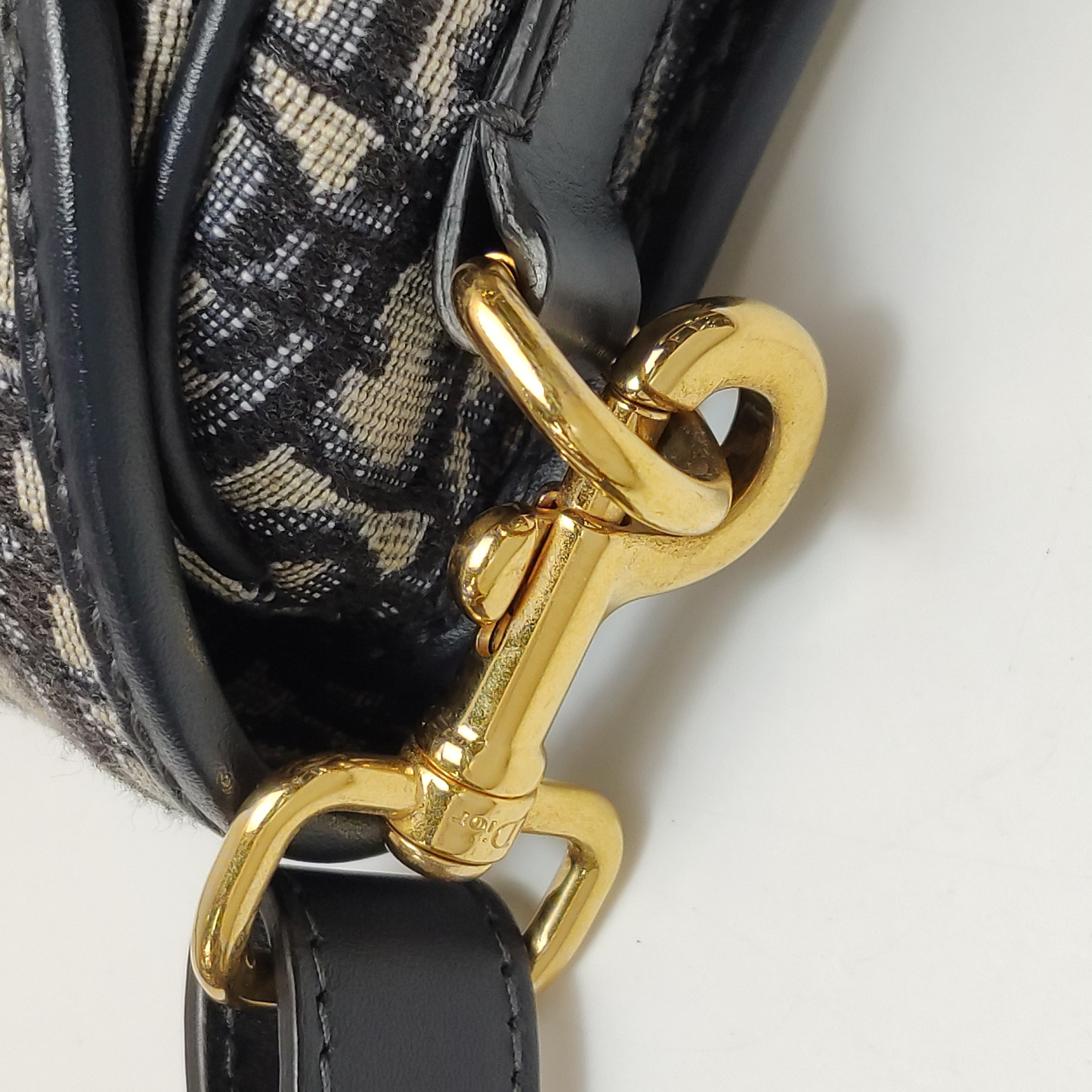 Christian Dior Bobby Flap Bag Oblique Canvas Small — photo 13 of 14