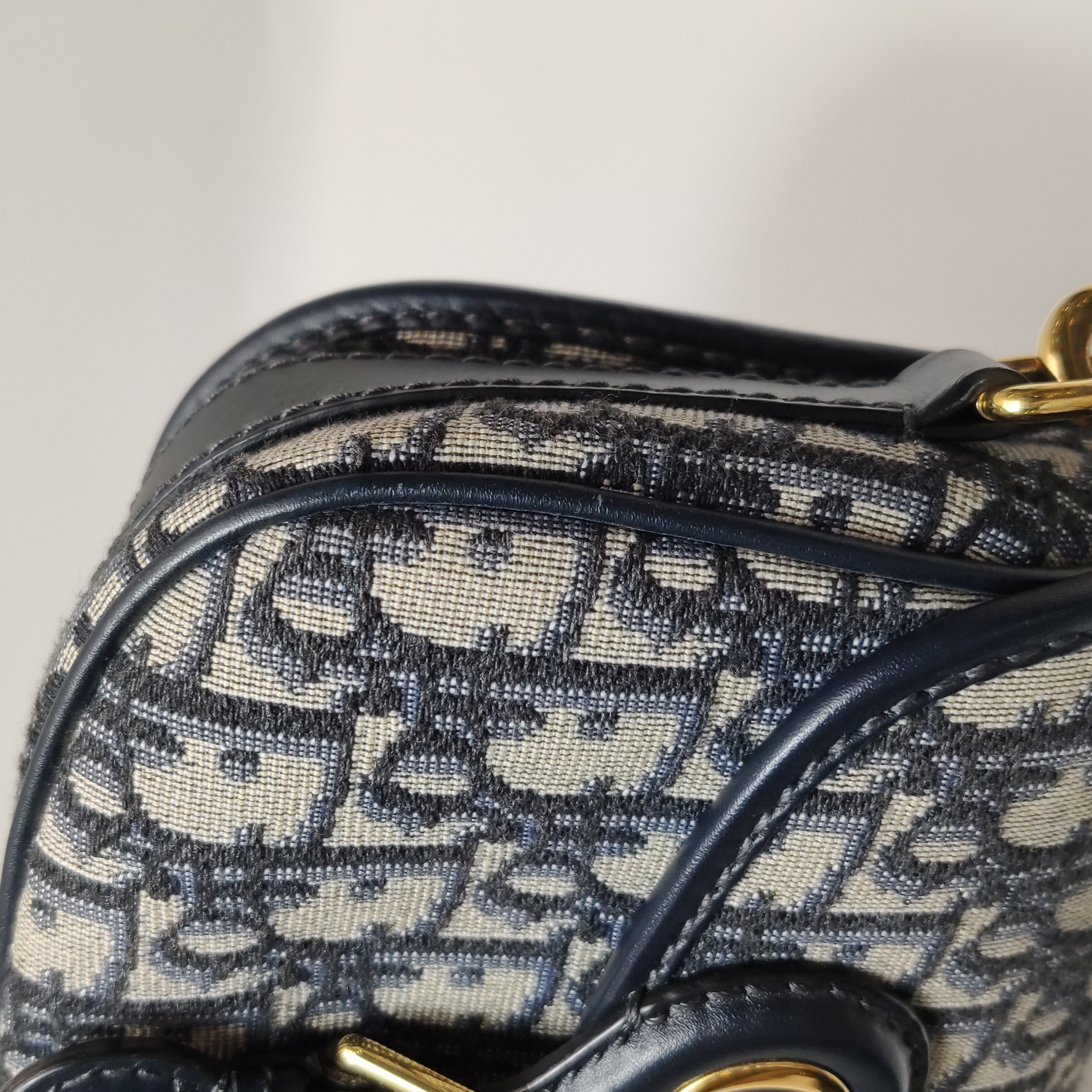 Christian Dior Bobby Flap Bag Oblique Canvas Small — photo 11 of 14