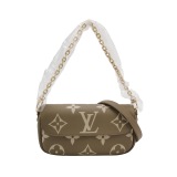Louis Vuitton(LV) Ivy Wallet on Chain Bicolor Monogram Empreinte Giant — thumbnail 1