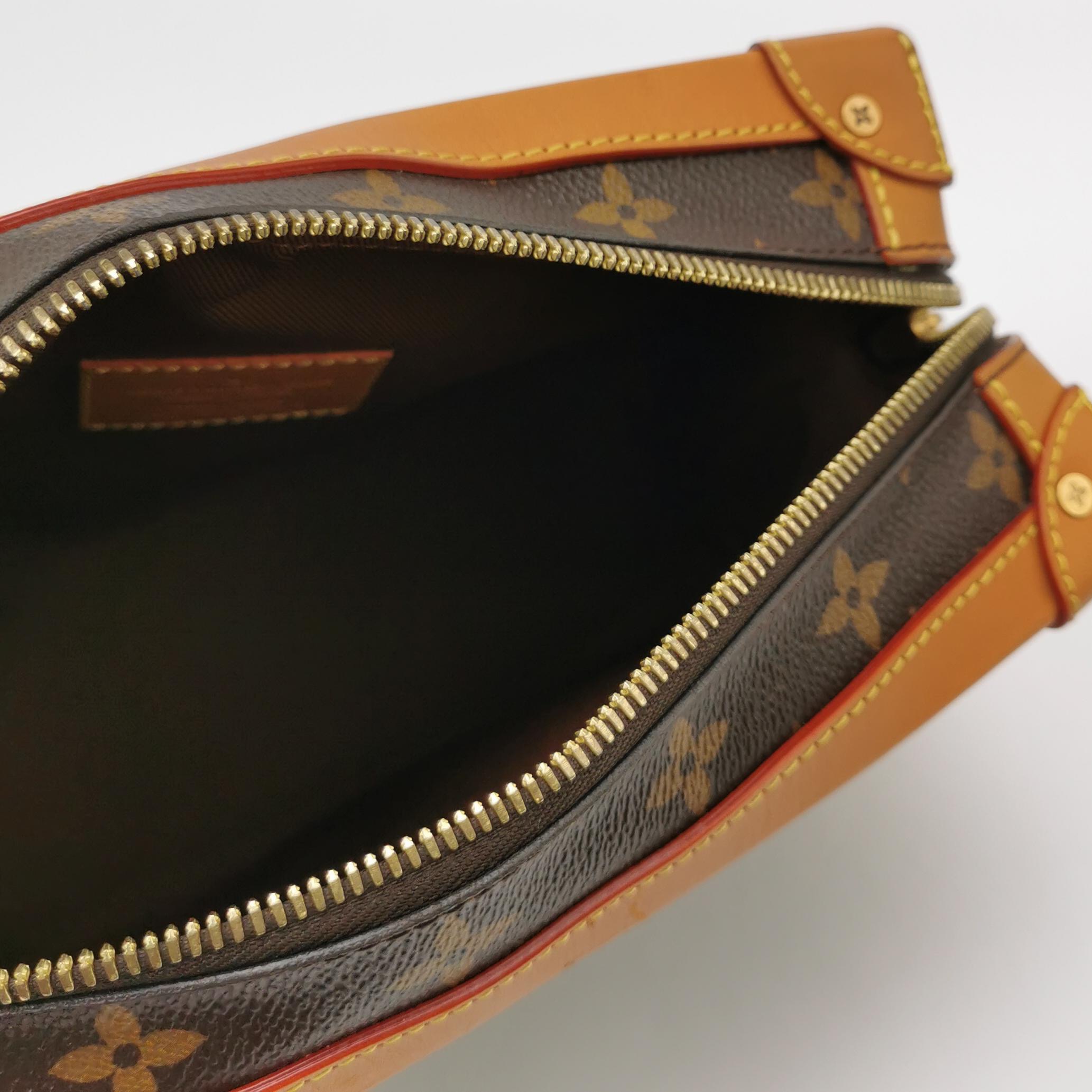 Louis Vuitton(LV) Legacy Soft Trunk Bag Monogram Canvas — photo 7 of 15