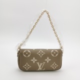 Louis Vuitton(LV) Ivy Wallet on Chain Bicolor Monogram Empreinte Giant — thumbnail 5