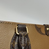 Louis Vuitton(LV) OnTheGo Tote Reverse Monogram Giant PM — thumbnail 16