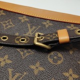 Louis Vuitton(LV) Legacy Soft Trunk Bag Monogram Canvas — thumbnail 15