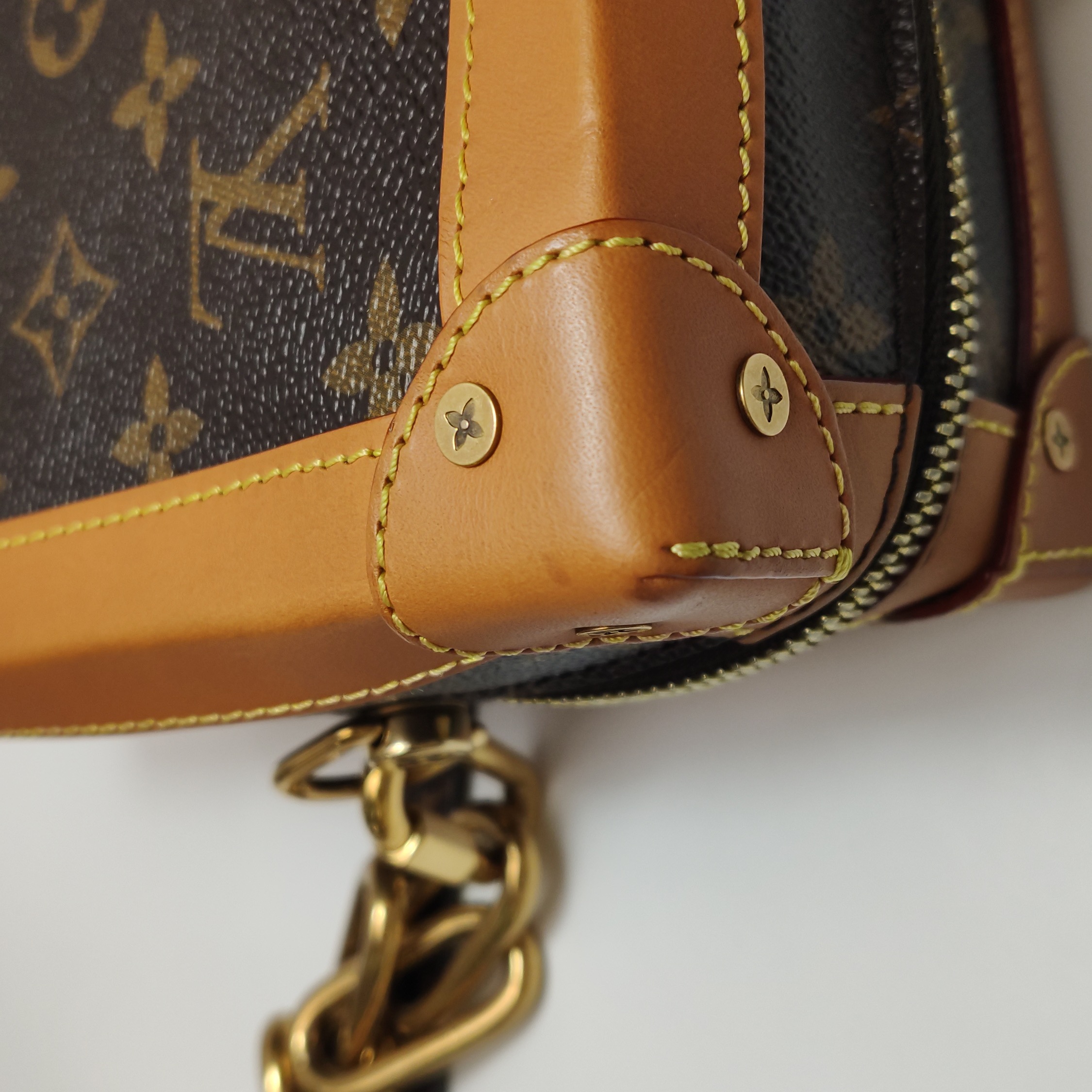 Louis Vuitton(LV) Legacy Soft Trunk Bag Monogram Canvas — photo 12 of 15