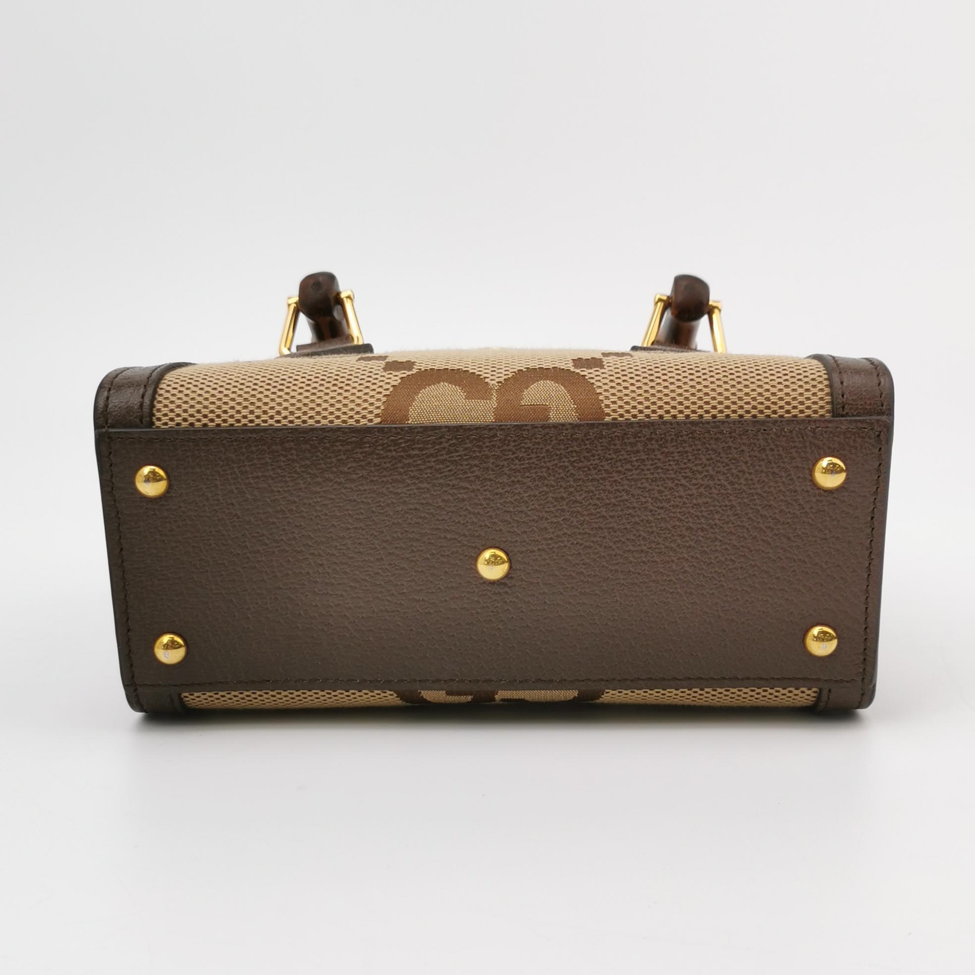 Gucci Diana NM Bamboo Handle Tote Jumbo GG Canvas Mini — photo 6 of 14