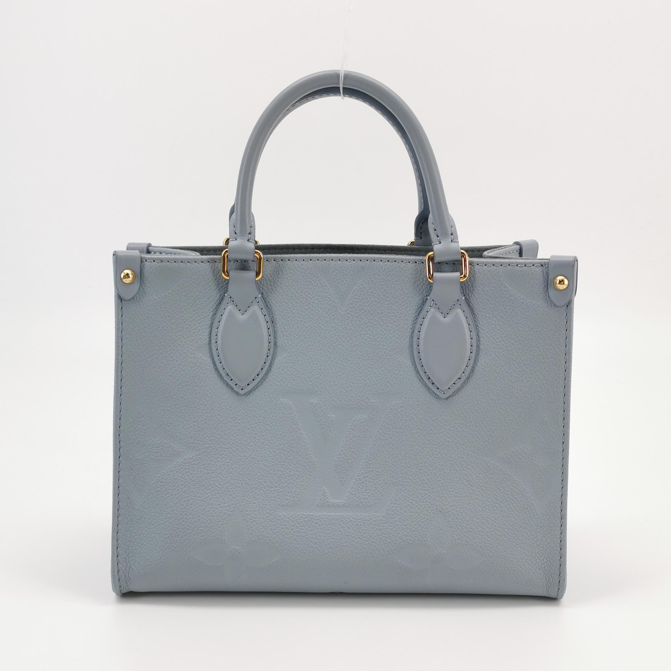 Louis Vuitton(LV) OnTheGo Tote Monogram Empreinte Giant PM — photo 5 of 23