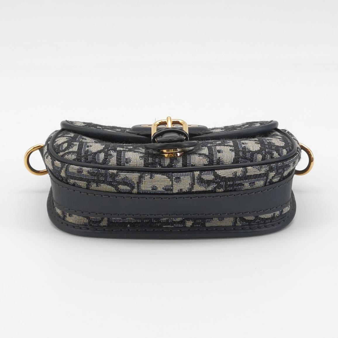Christian Dior Bobby Flap Bag Oblique Canvas Small — photo 6 of 15