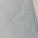 Louis Vuitton(LV) OnTheGo Tote Monogram Empreinte Giant PM — thumbnail 19
