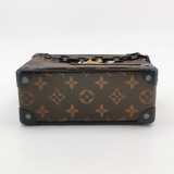 Louis Vuitton(LV) Soft Trunk Bag Monogram Canvas with LV Friends Patch Mini — thumbnail 6