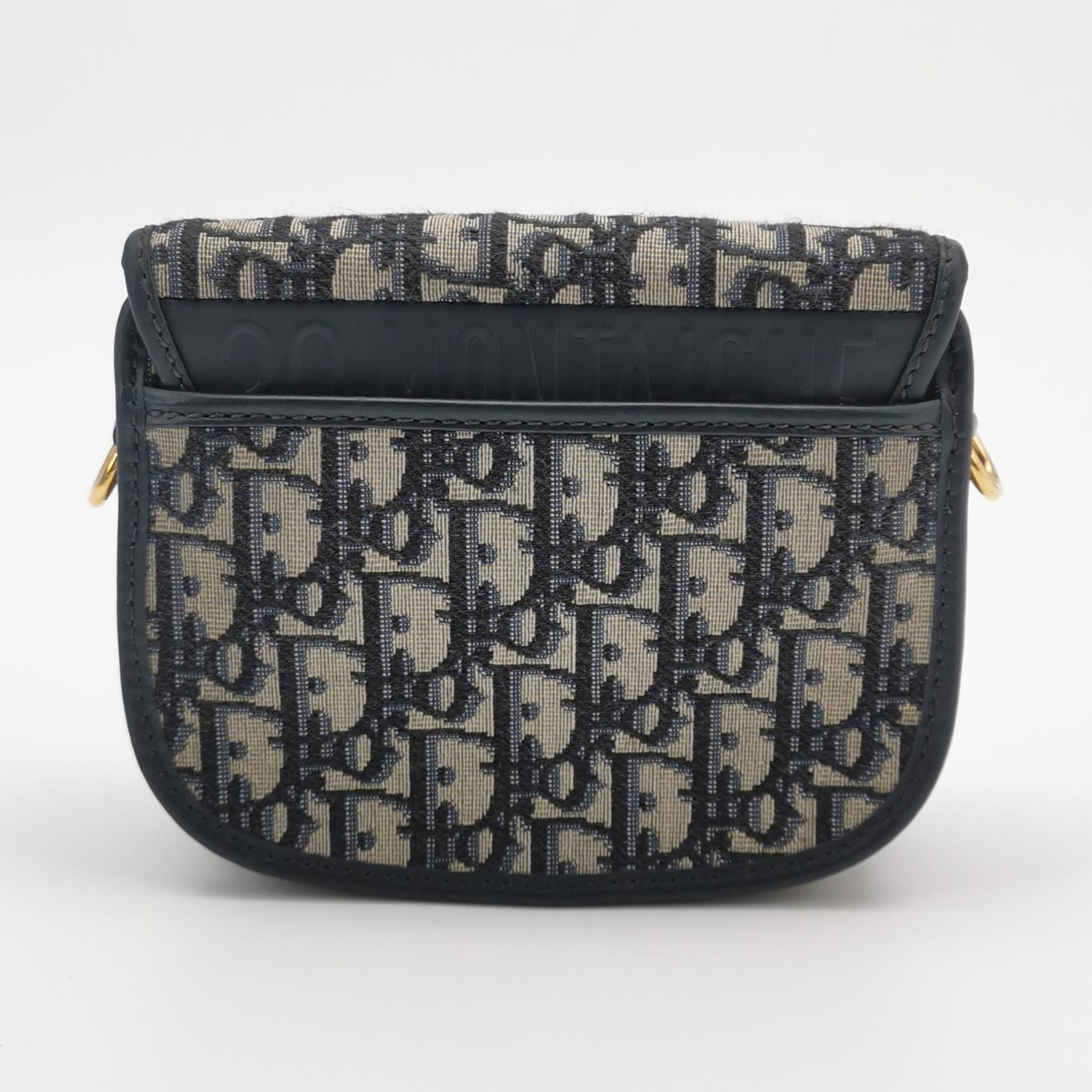 Christian Dior Bobby Flap Bag Oblique Canvas Small — photo 3 of 13