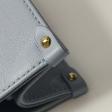 Louis Vuitton(LV) OnTheGo Tote Monogram Empreinte Giant PM — thumbnail 15