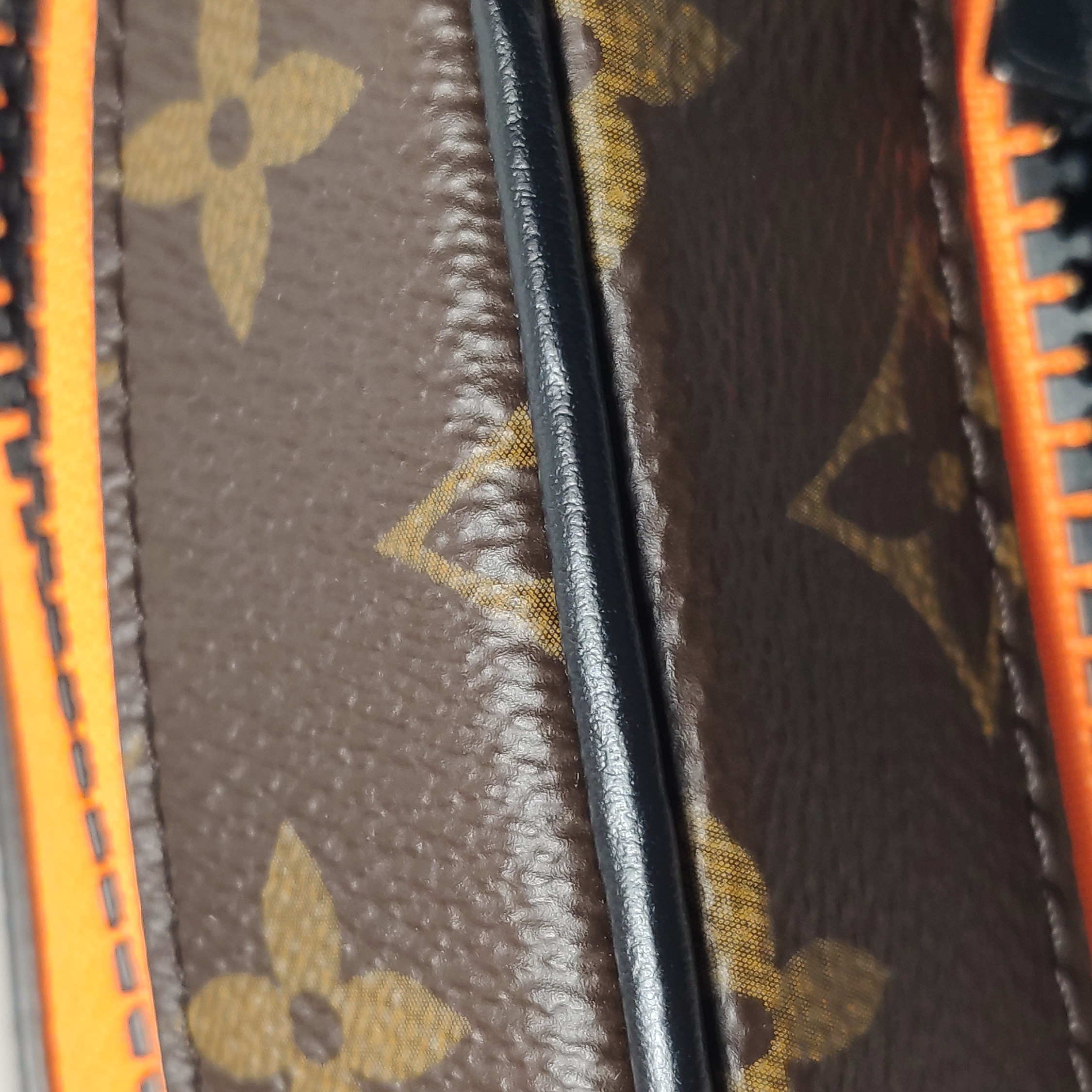 Louis Vuitton(LV) Soft Trunk Bag Monogram Canvas with LV Friends Patch Mini — photo 14 of 15