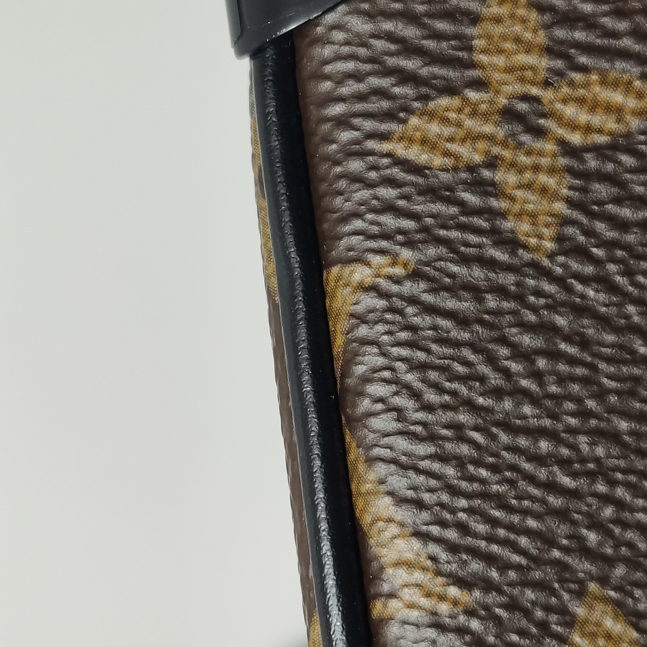 Louis Vuitton(LV) Soft Trunk Bag Monogram Canvas with LV Friends Patch Mini — photo 15 of 15