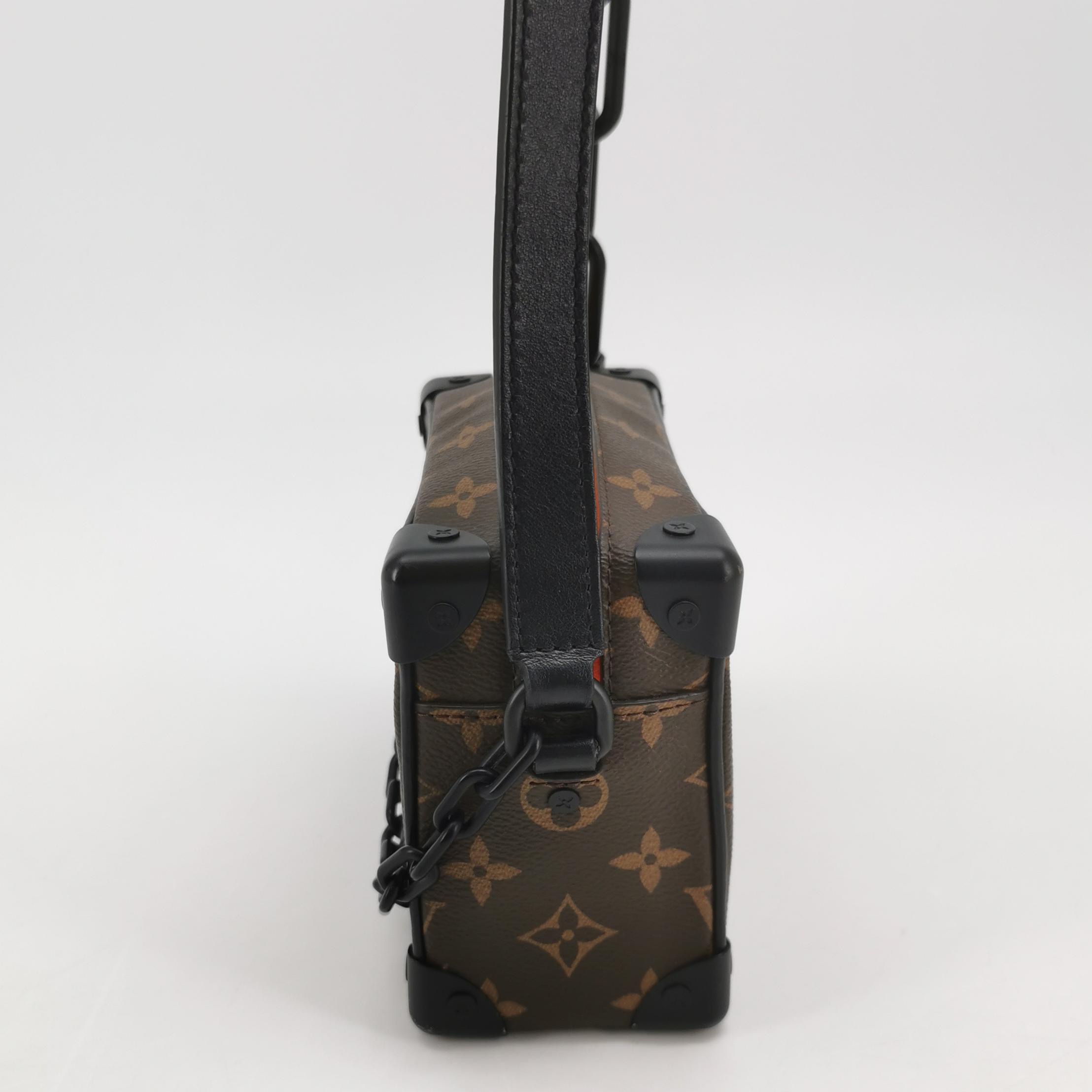 Louis Vuitton(LV) Soft Trunk Bag Monogram Canvas with LV Friends Patch Mini — photo 4 of 14