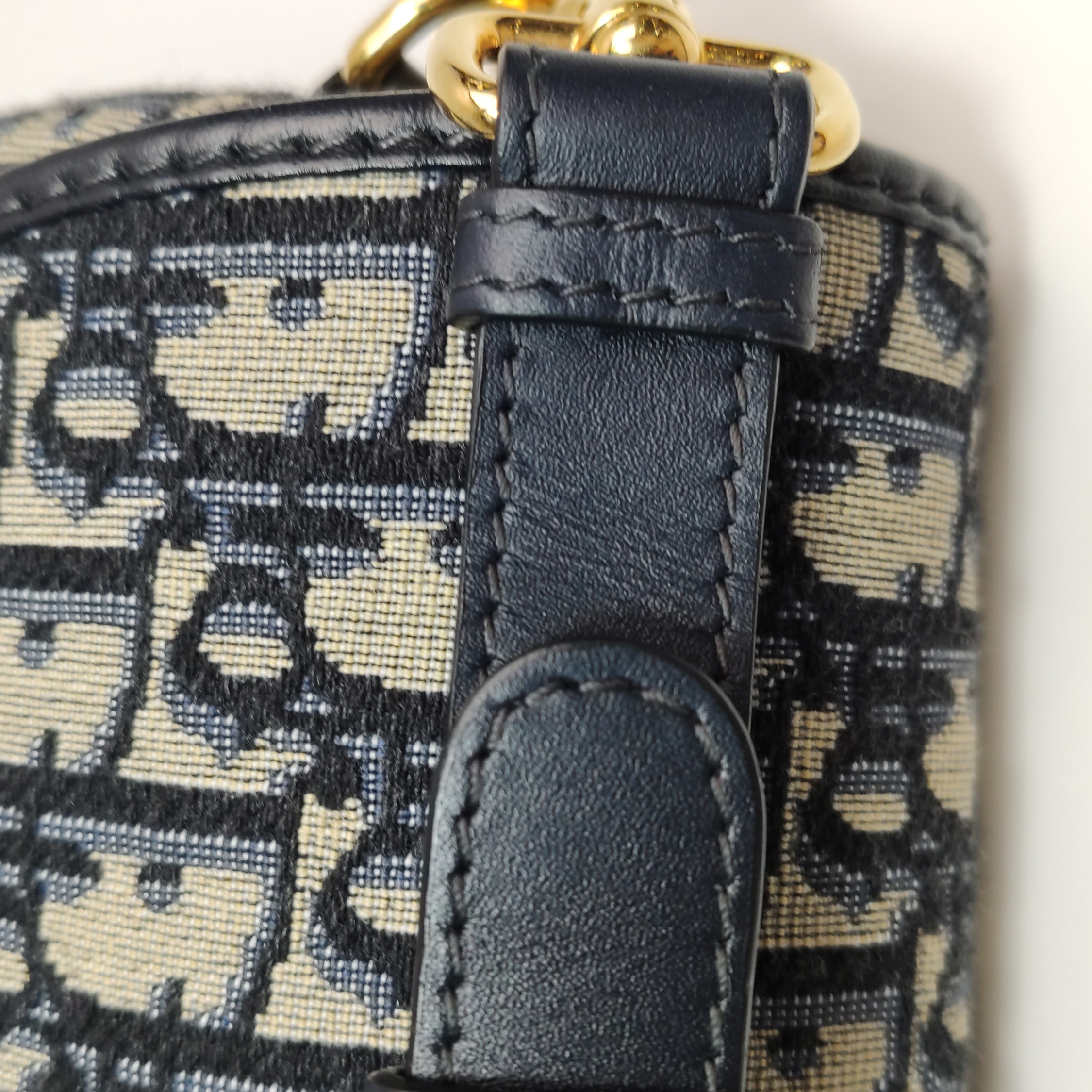 Christian Dior Bobby Flap Bag Oblique Canvas Medium — photo 14 of 15