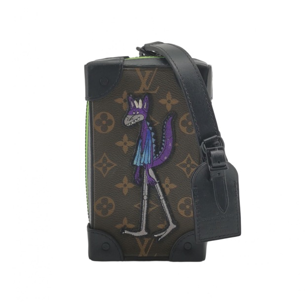 Louis Vuitton(LV) Soft Trunk Phone Box Monogram Canvas with LV Friends Patch — pre-owned, Vierlot