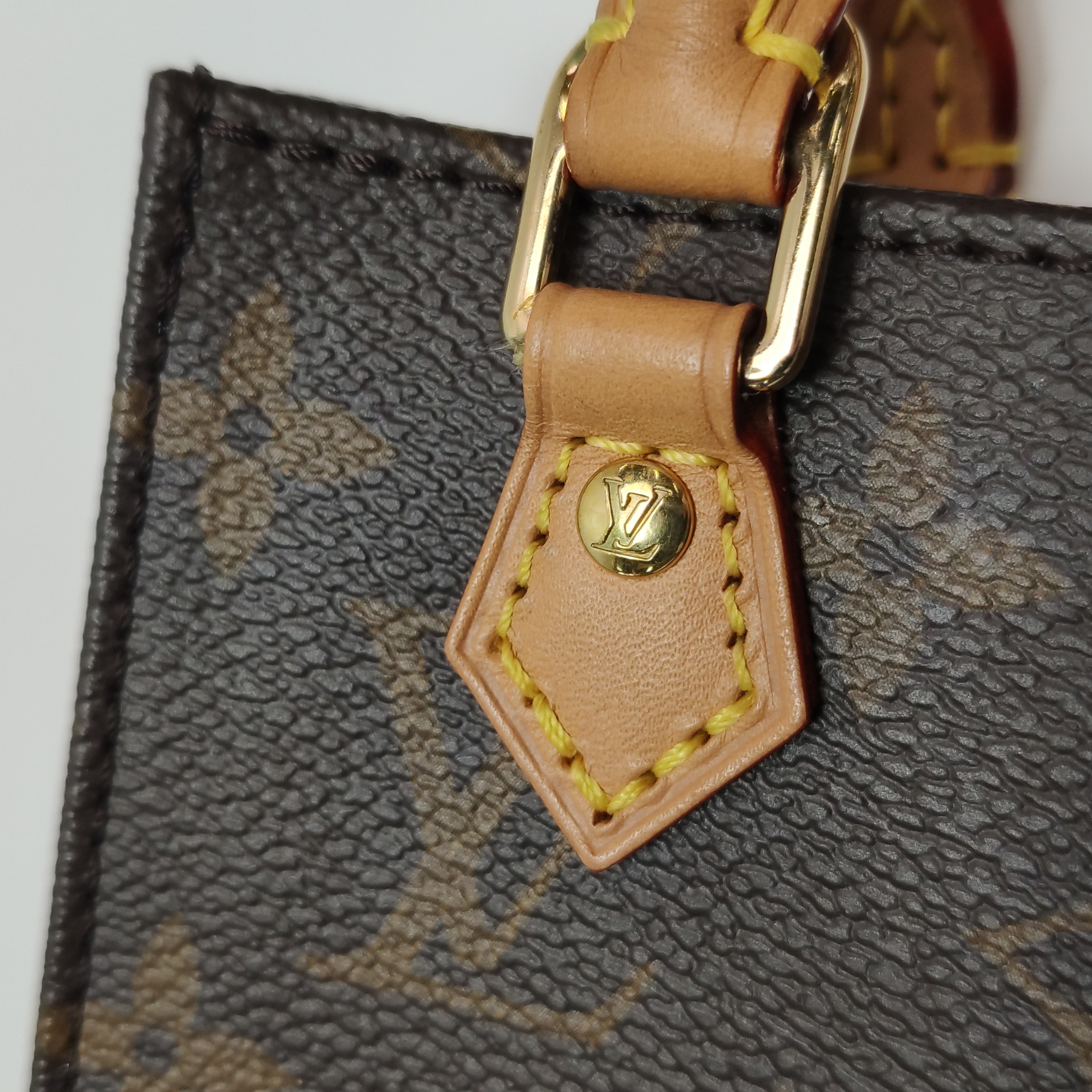 Louis Vuitton(LV) Petit Sac Plat Bag Monogram Canvas — photo 10 of 14
