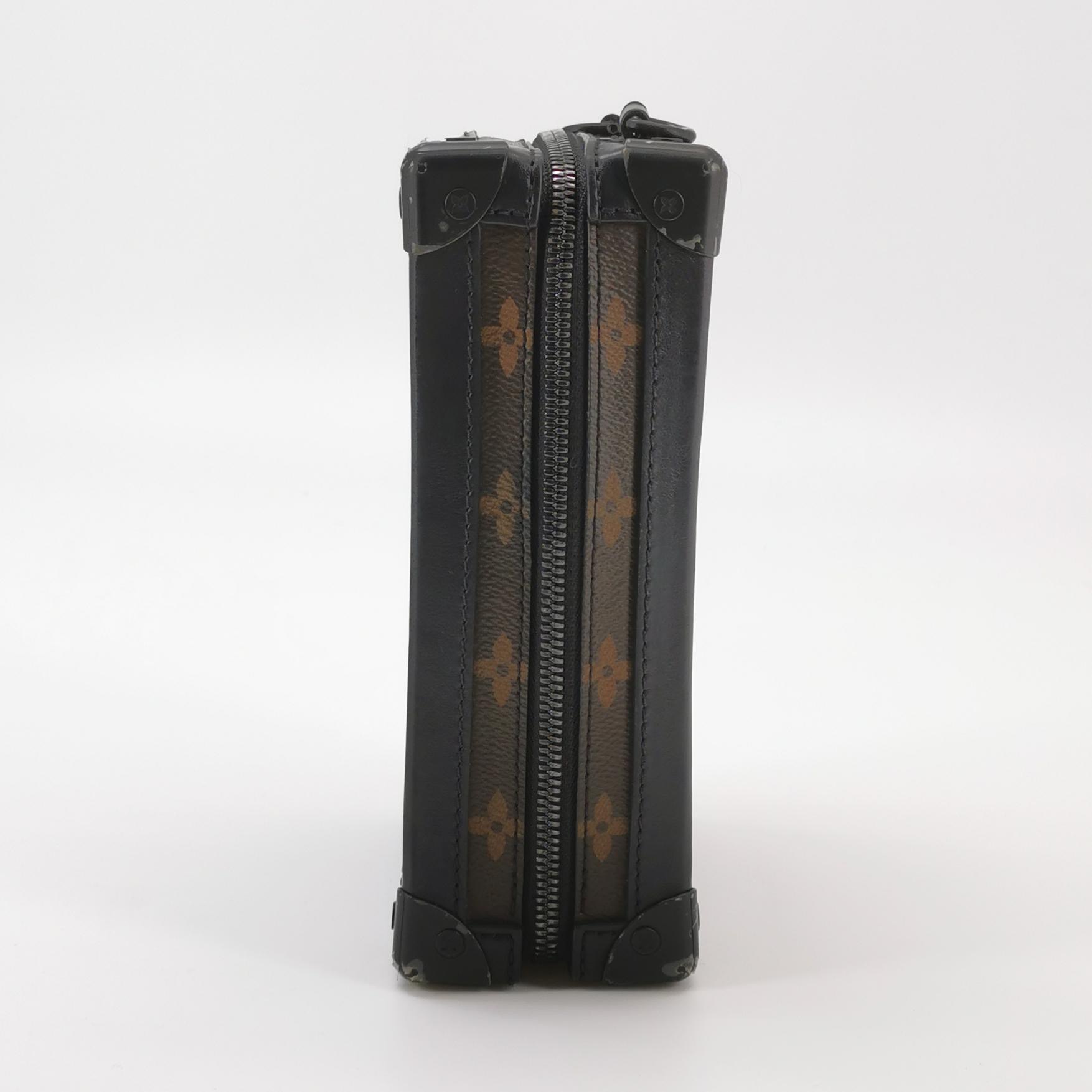 Louis Vuitton(LV) Vertical Soft Trunk Bag Monogram Tuffetage Canvas — photo 5 of 14