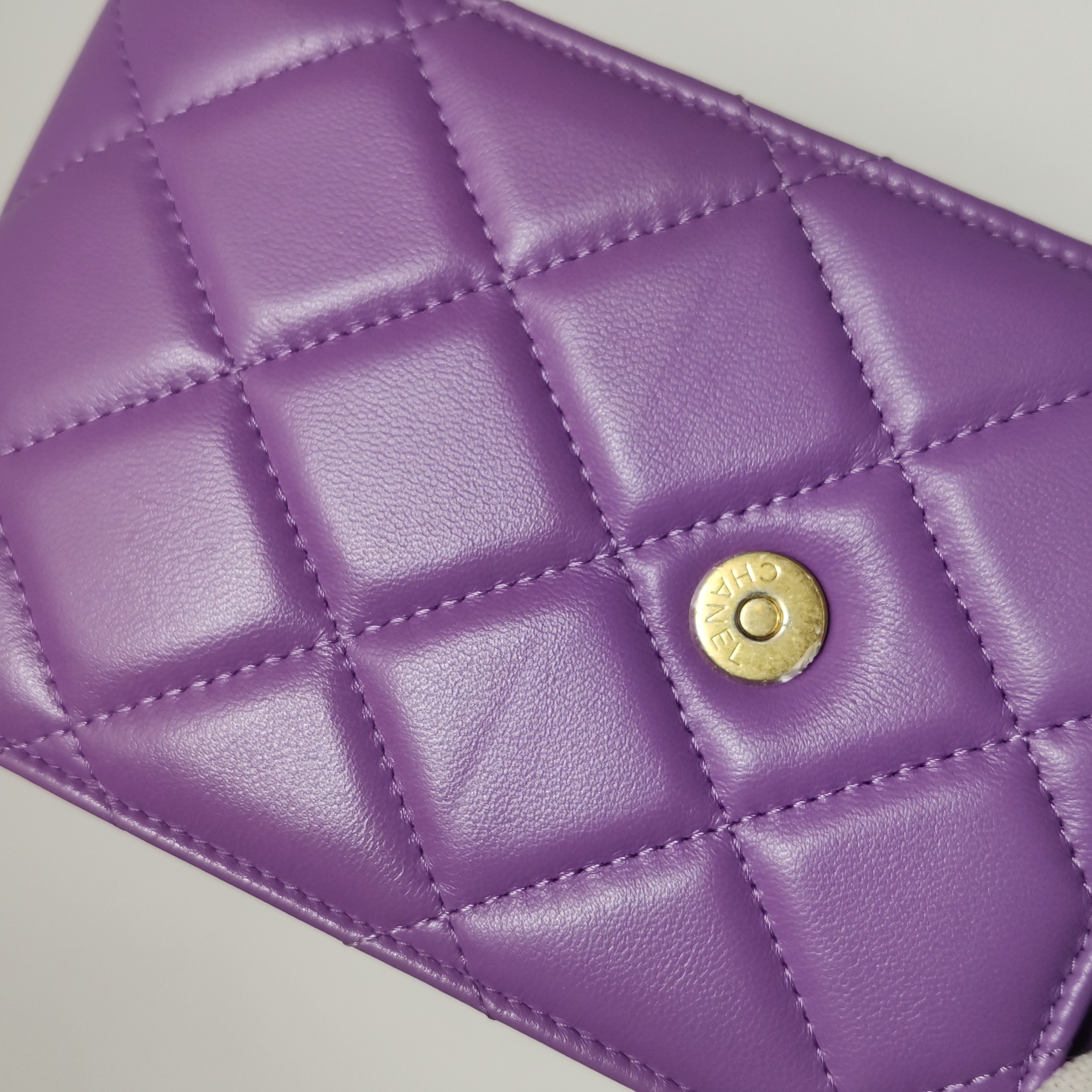 Chanel Pearl Crush Phone Holder Crossbody Bag Quilted Lambskin — photo 16 of 21