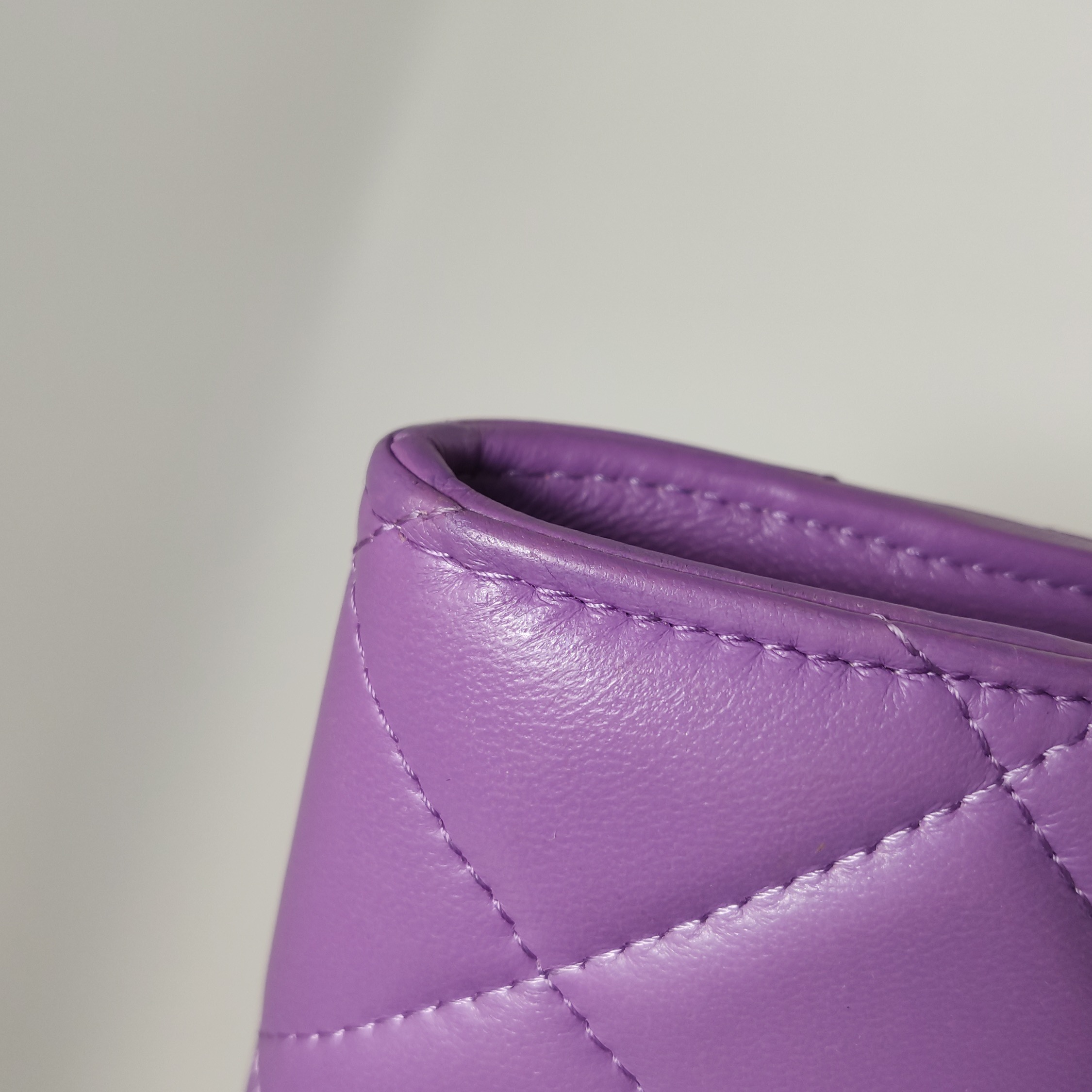 Chanel Pearl Crush Phone Holder Crossbody Bag Quilted Lambskin — photo 19 of 21