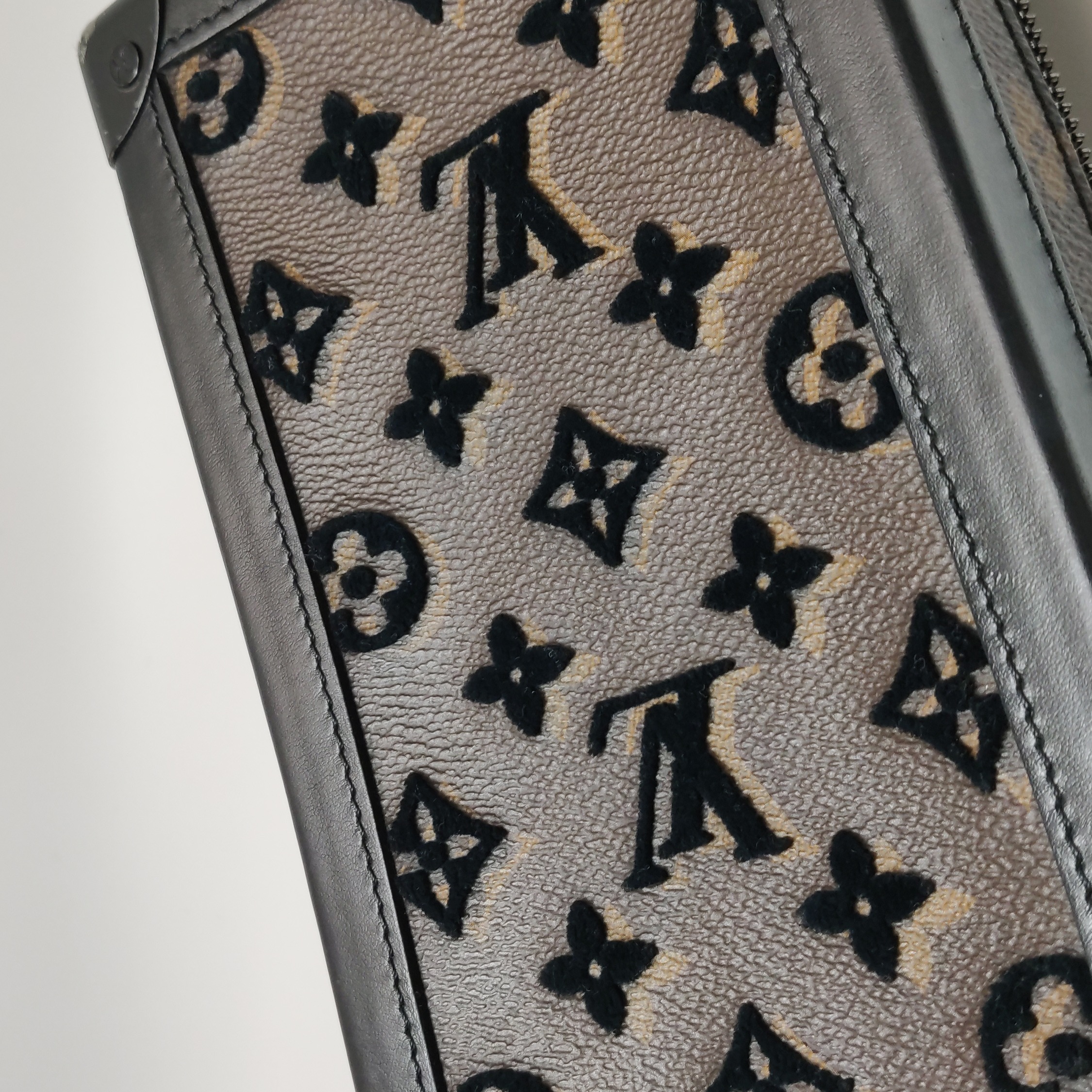 Louis Vuitton(LV) Vertical Soft Trunk Bag Monogram Tuffetage Canvas — photo 16 of 16