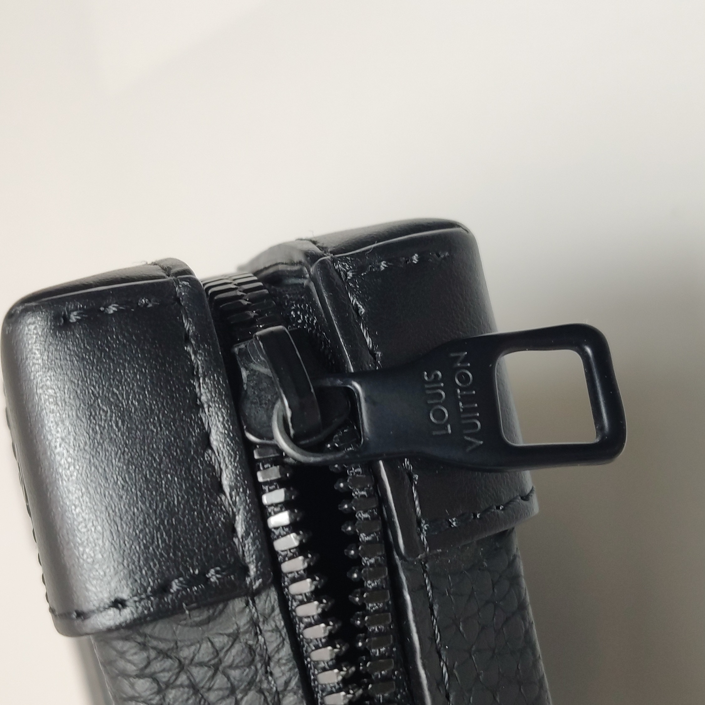Louis Vuitton(LV) Handle Soft Trunk Bag Monogram Taurillon Leather — photo 9 of 14