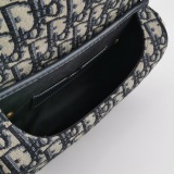 Christian Dior Bobby Flap Bag Oblique Canvas Medium — thumbnail 6