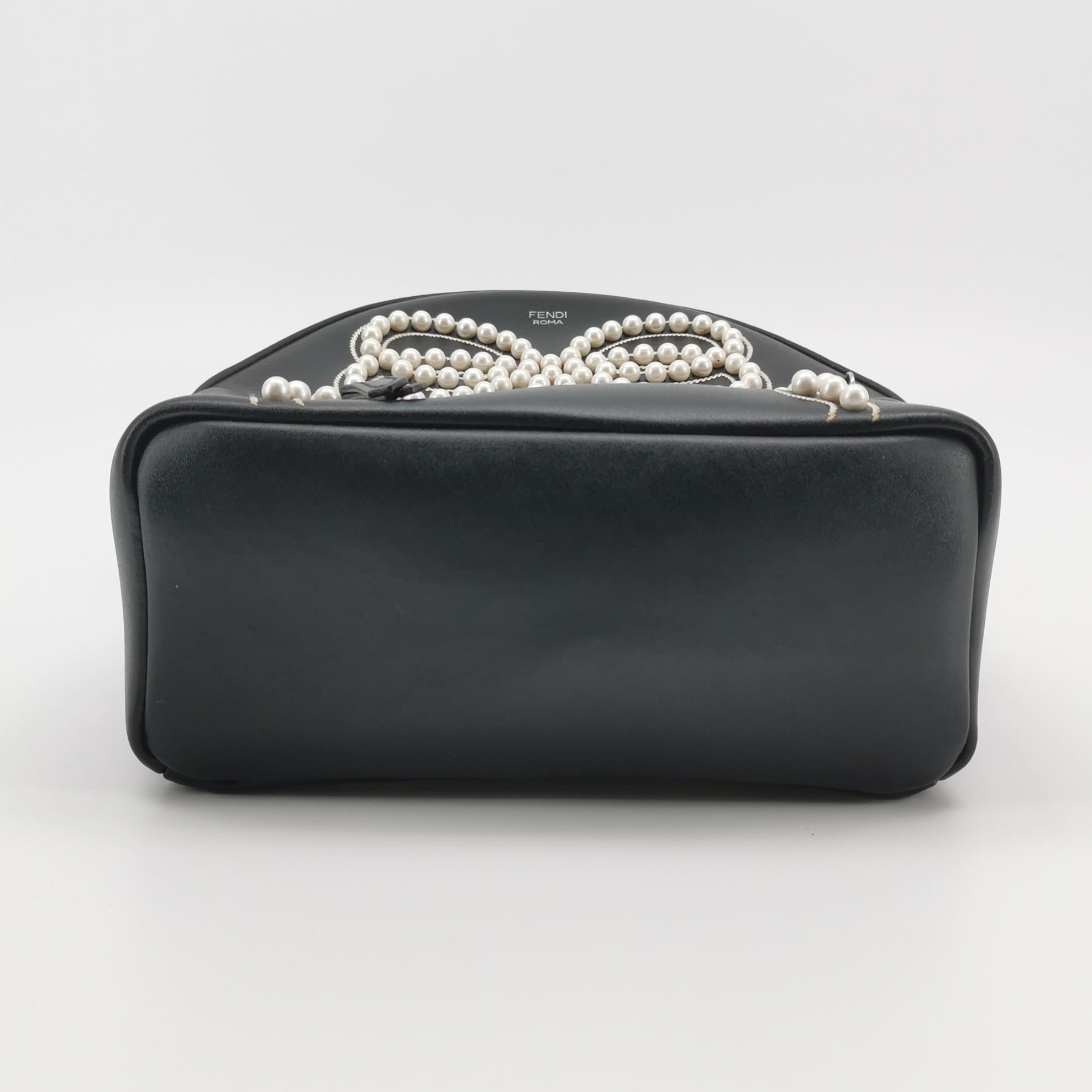 Fendi Cowhide Pearl Bow Backpack — photo 6 of 23