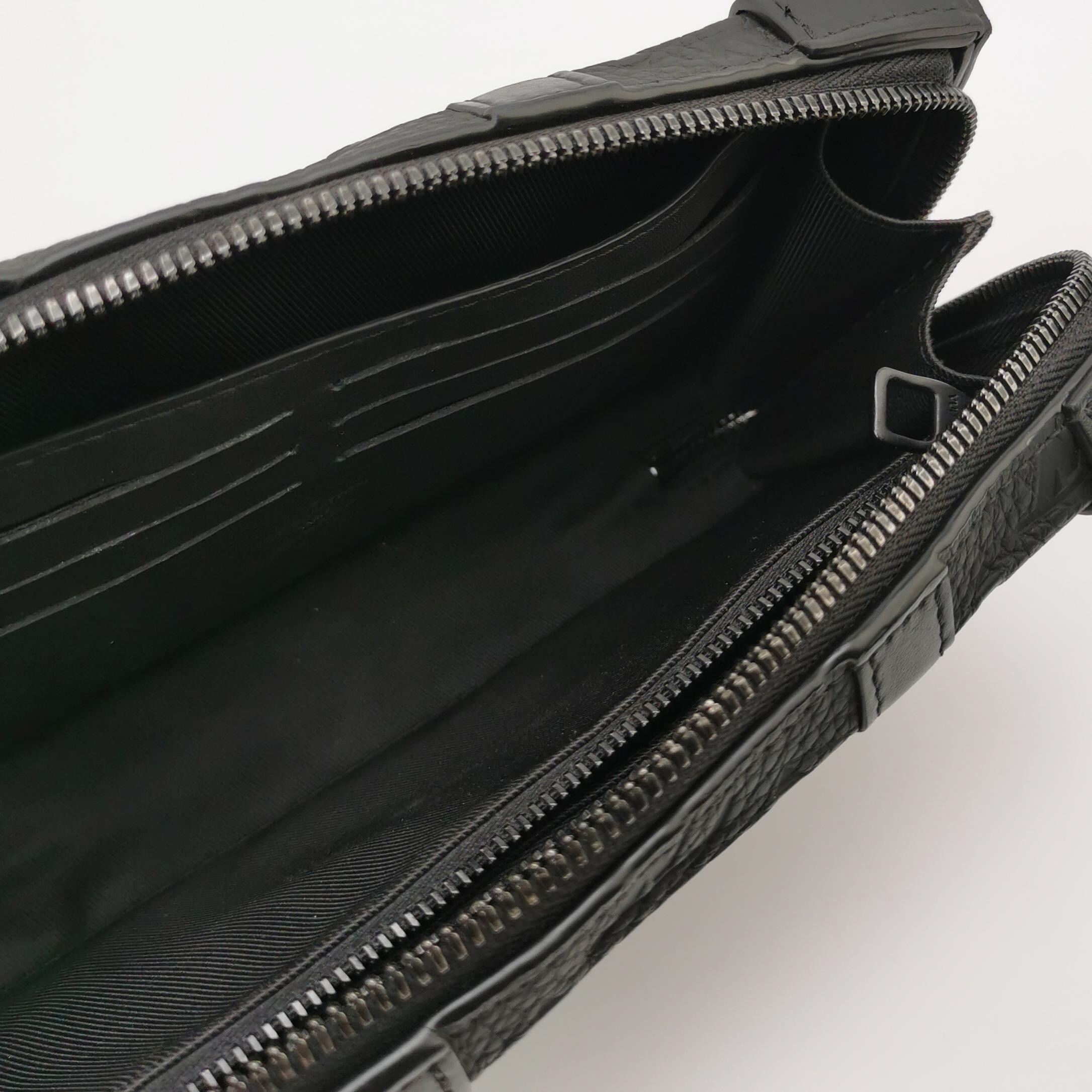 Louis Vuitton(LV) Handle Soft Trunk Bag Monogram Taurillon Leather — photo 7 of 15