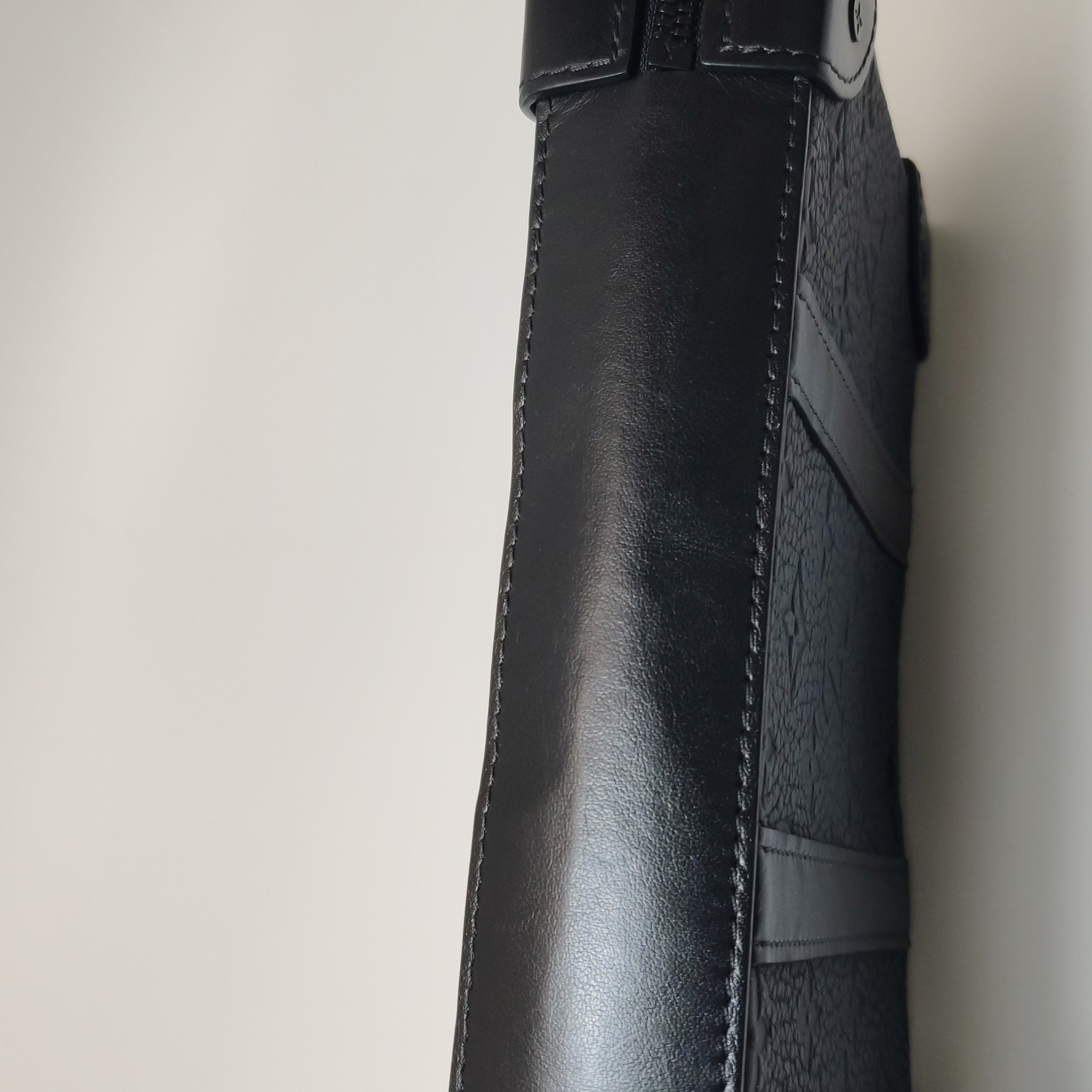Louis Vuitton(LV) Handle Soft Trunk Bag Monogram Taurillon Leather — photo 14 of 15
