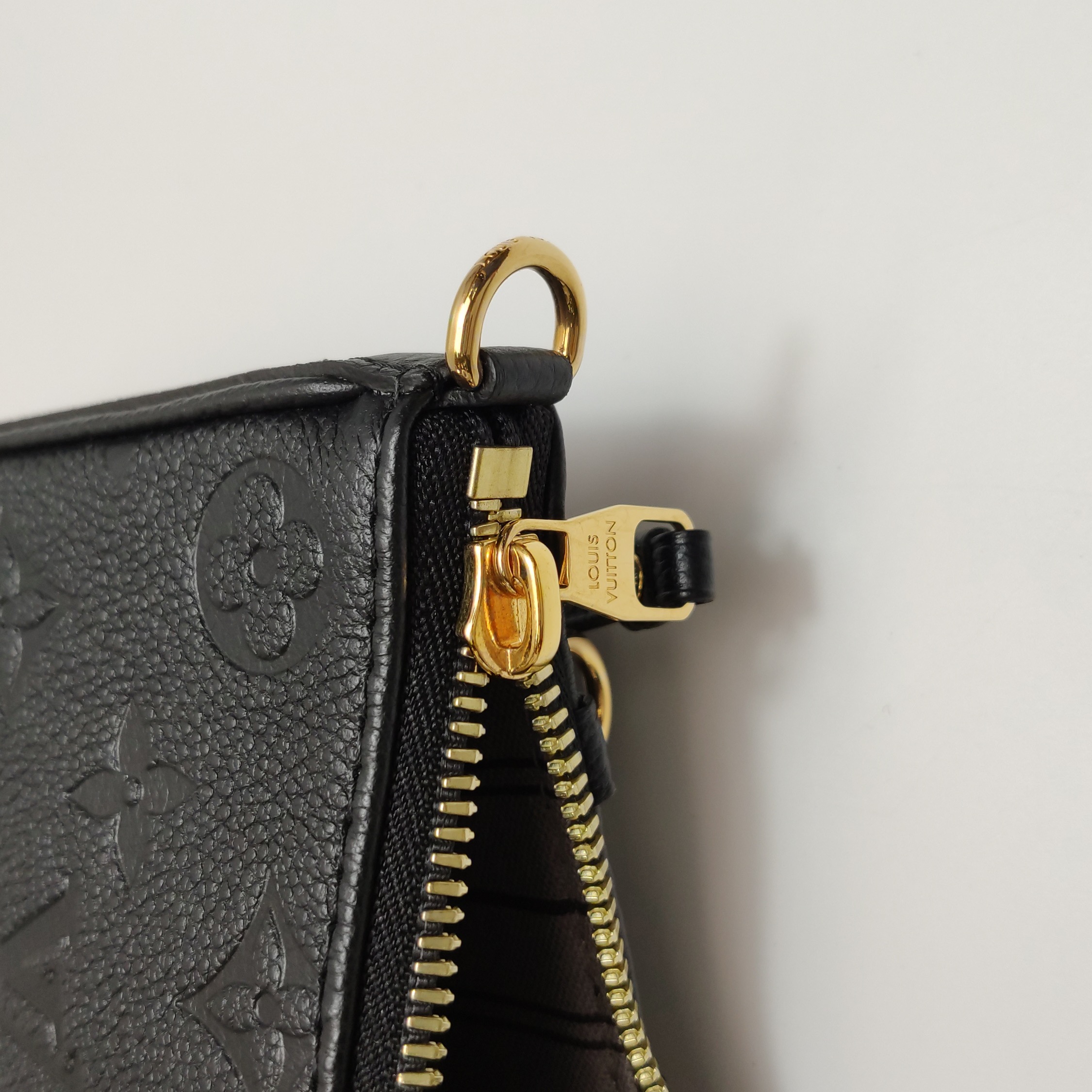 Louis Vuitton(LV) Easy Pouch on Strap Monogram Empreinte Leather