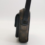 Louis Vuitton(LV) Christopher Wearable Wallet Macassar Monogram Canvas — thumbnail 4
