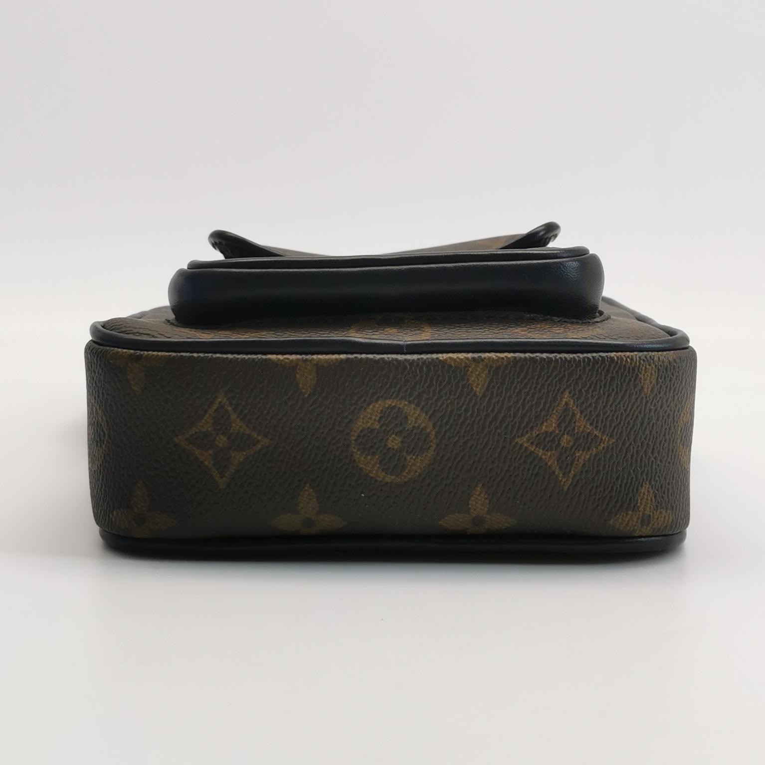 Louis Vuitton(LV) Christopher Wearable Wallet Macassar Monogram Canvas — photo 6 of 15