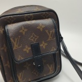 Louis Vuitton(LV) Christopher Wearable Wallet Macassar Monogram Canvas — thumbnail 7