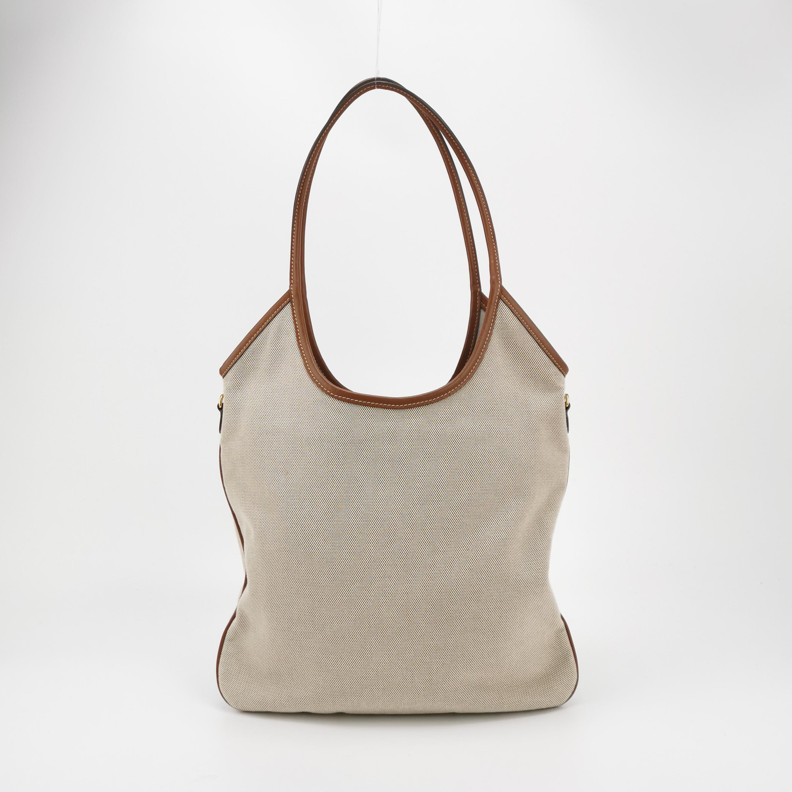 Miu Miu Ivy Hobo Bag Leather — photo 3 of 13