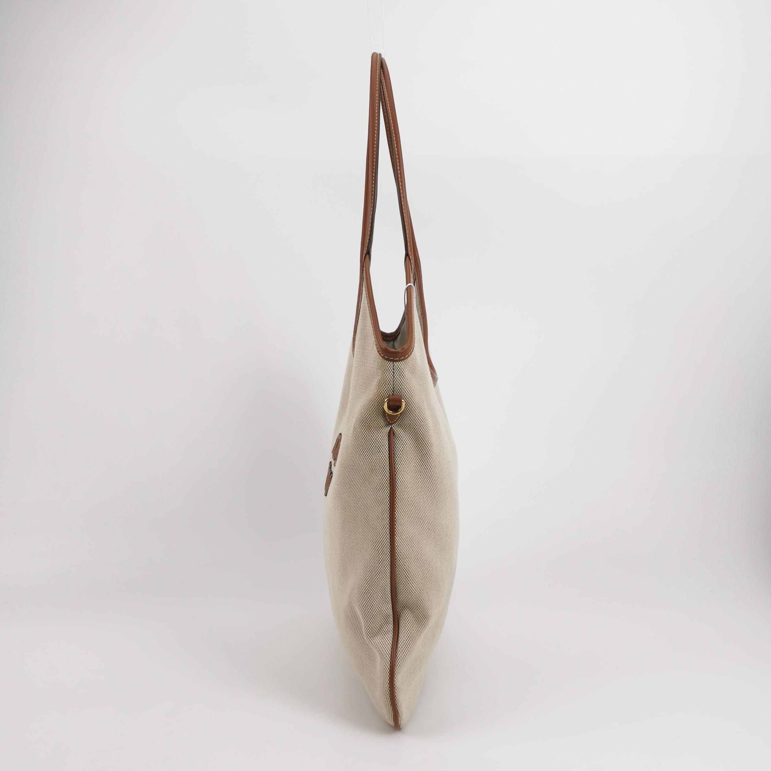 Miu Miu Ivy Hobo Bag Leather — photo 4 of 14
