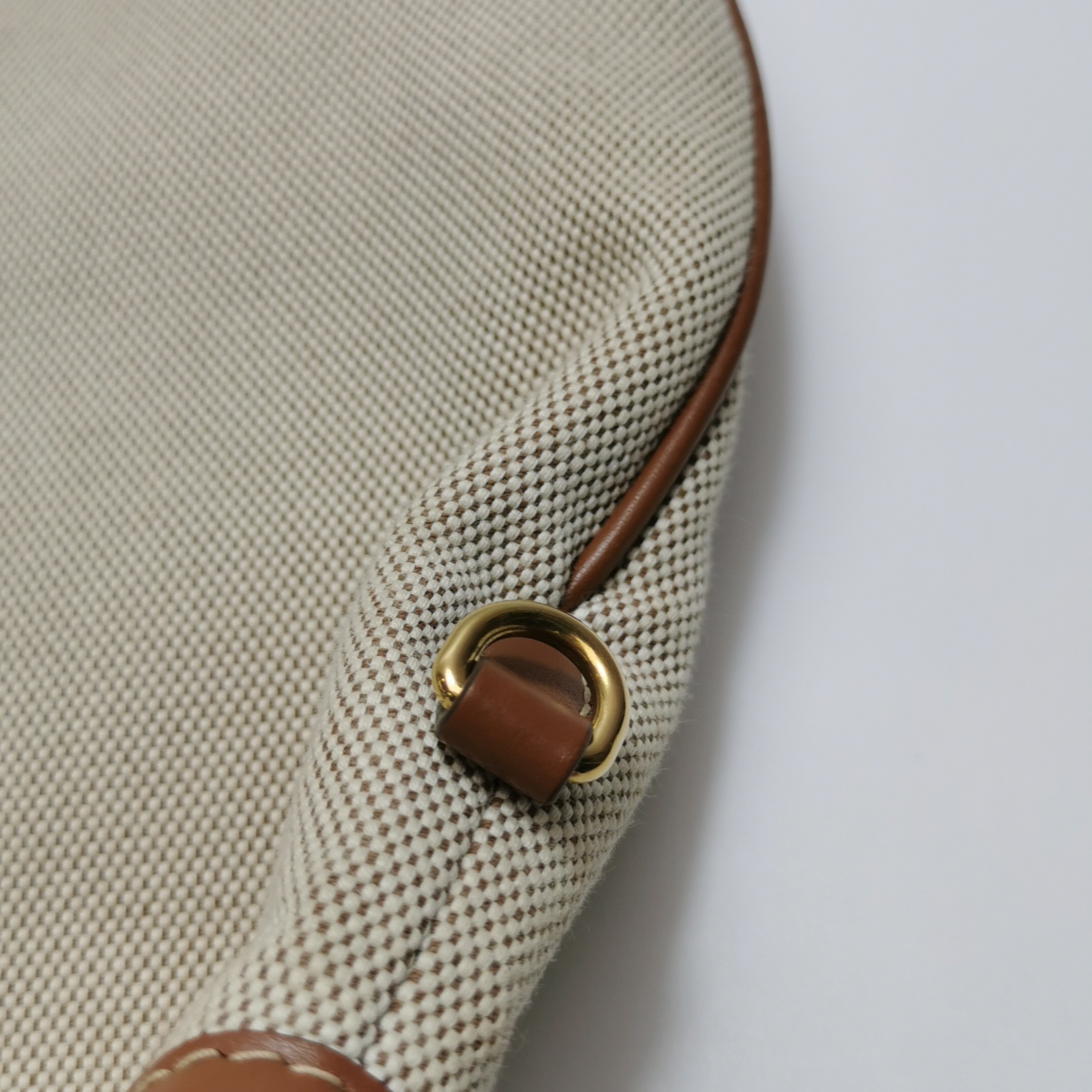 Miu Miu Ivy Hobo Bag Leather — photo 12 of 14