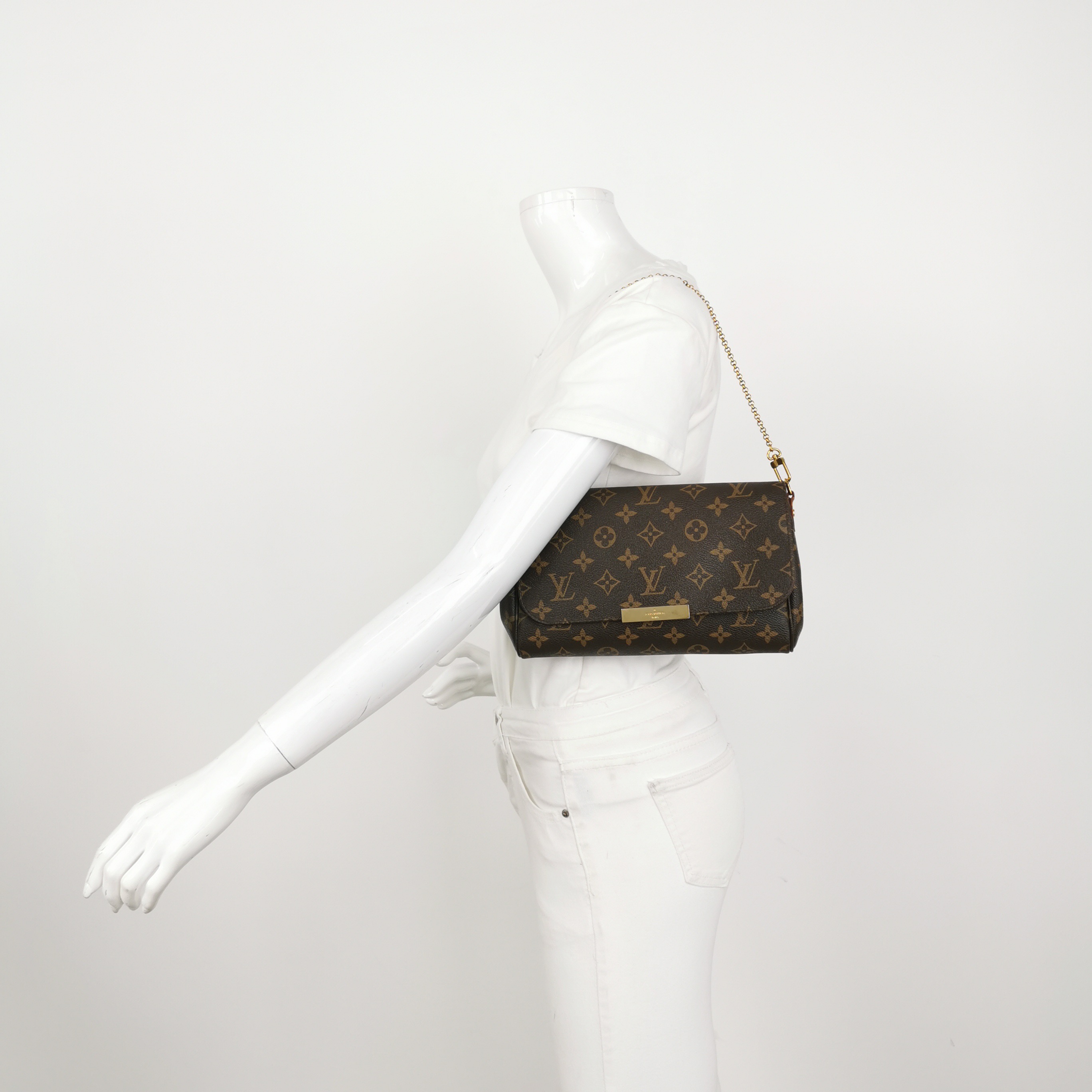 Louis Vuitton(LV) Favorite Handbag Monogram Canvas MM — alternate view